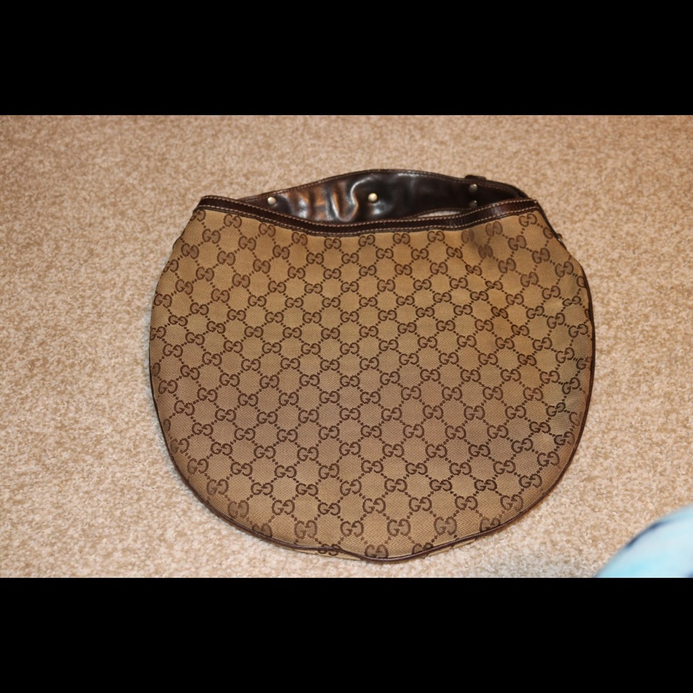 Gucci Handbag In Great Condition
